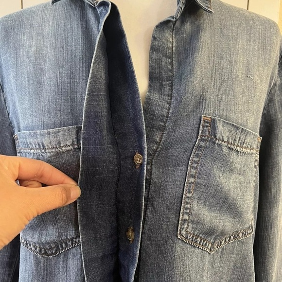 Cloth and Stone Denim Chambray Split Back Button Down Top Sz XS excellent cond - Picture 14 of 14